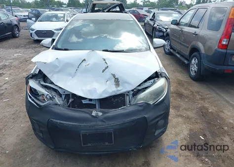 2015 Toyota Corolla S из США, поврежденный, VIN 5YFBURHE4FP294552